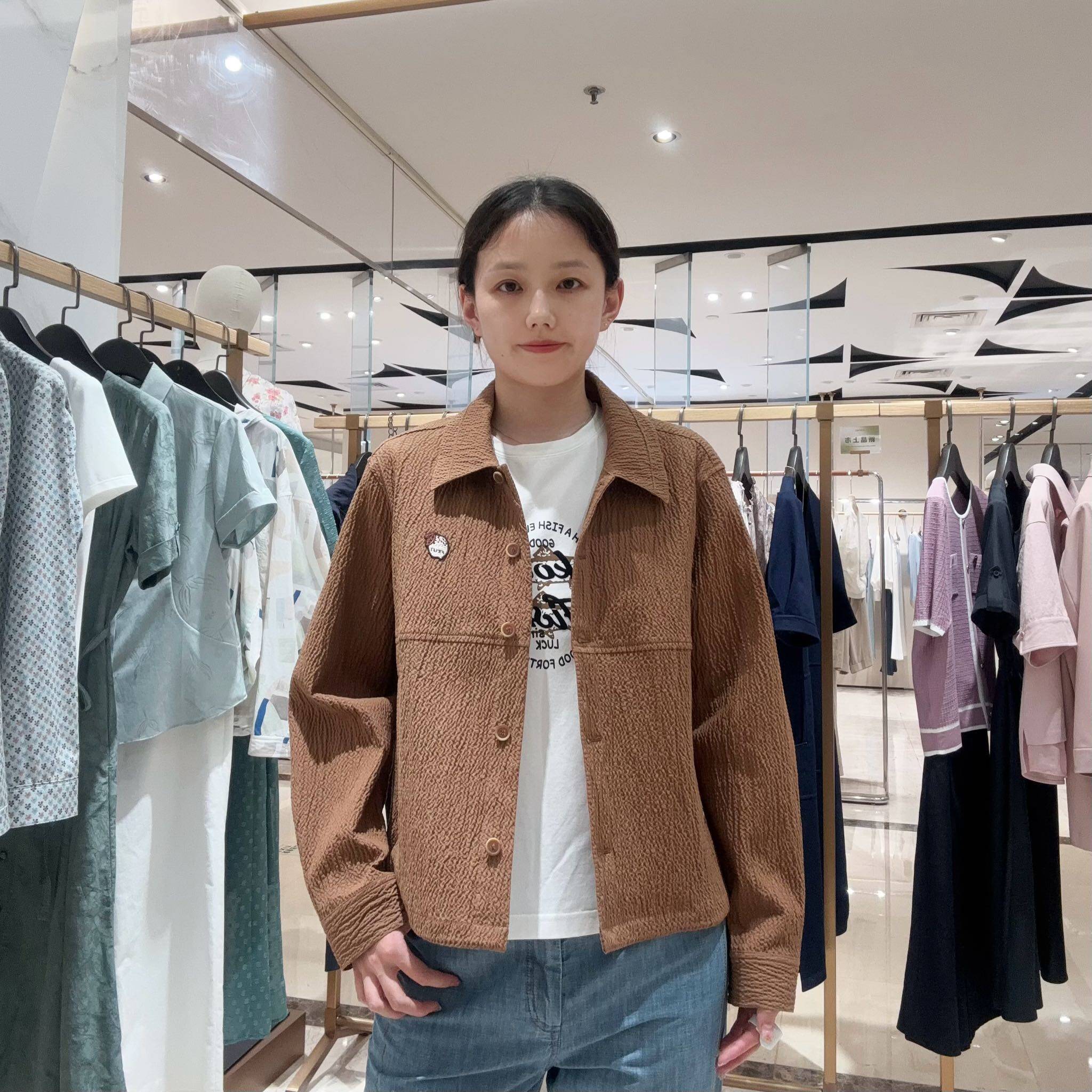 菲姿女士简约时尚外套F4F185