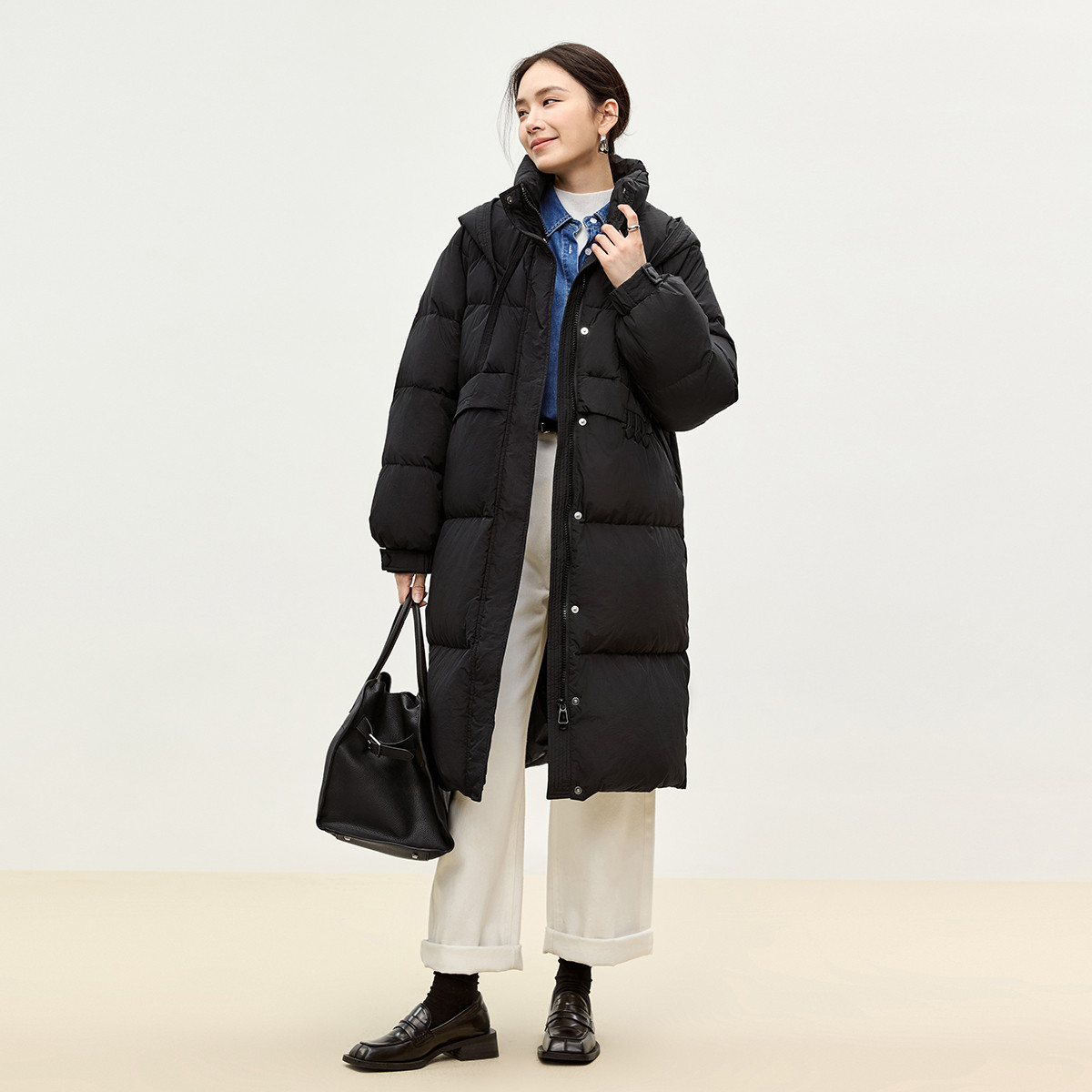 尚都比拉防风连帽保暖羽绒服女冬季连帽轻薄粉色中长款