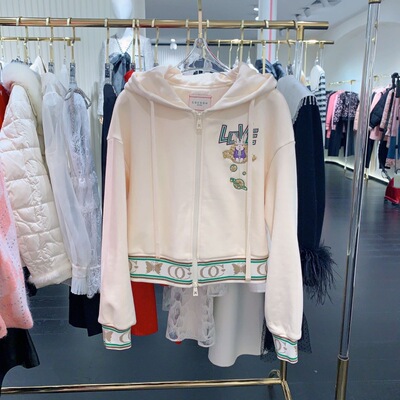 可可尼女士时尚简约短开襟卫衣22410BC072327