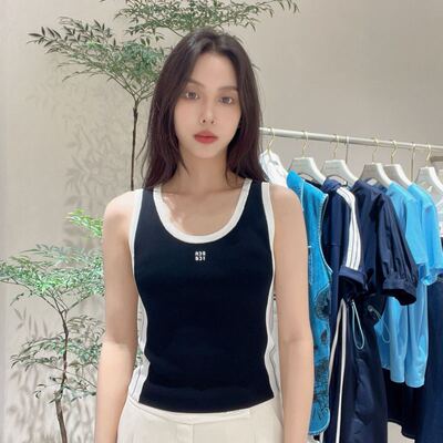 迪赛尼斯女士时尚简约背心D23323Z5737