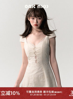 OAKMOO/  悸动的时光 奶油白简约修身蕾丝拼接洋装女夏季肌理感