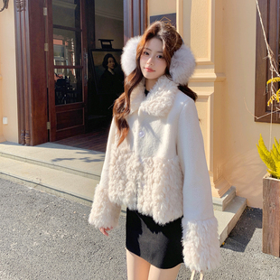 OneSession 白色羊羔毛外套女短款冬小个子羽绒内胆正肩精致夹克