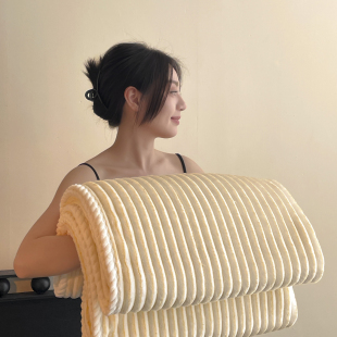 抽条阳离子柔软毛毯家用单双人牛奶绒盖毯学生宿舍珊瑚绒小毯子