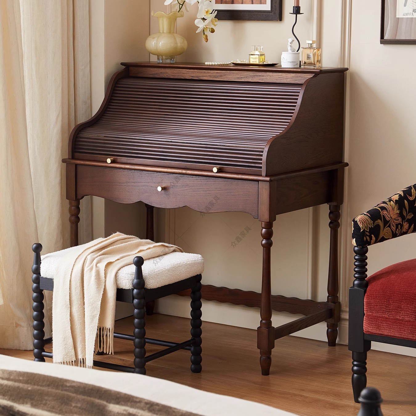 法式复古风琴卷帘妆台中古风实木化妆桌收纳一体卧室小户型梳妆台