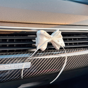 原创手工珠光蝴蝶结miu风车载香薰汽车空调出风口香水车摆件少女
