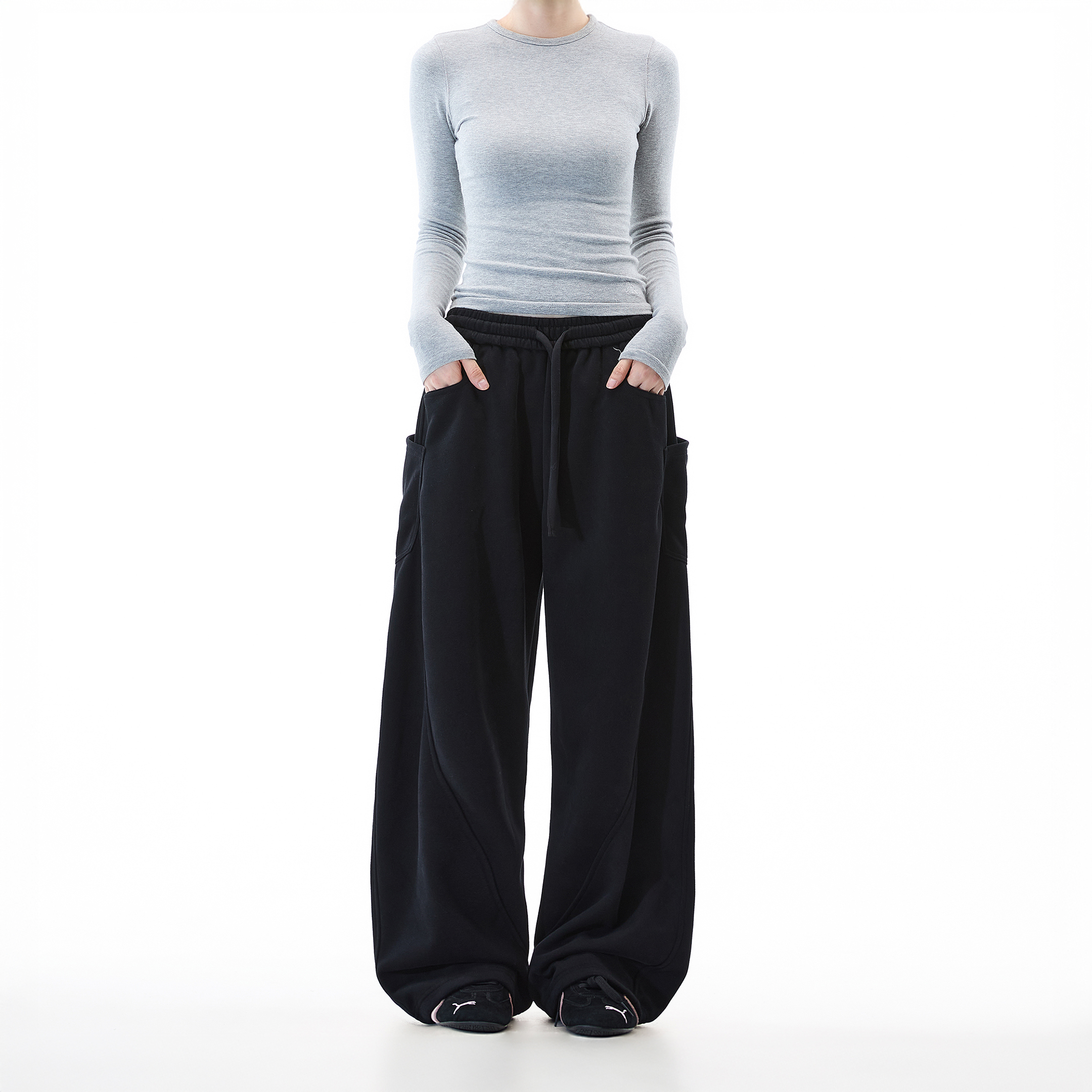 美式潮牌多口袋运动休闲卫裤女秋季新款垂感慵懒松弛感情侣款长裤