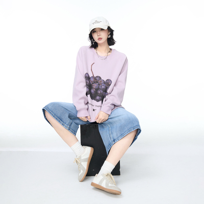YEP春秋新款浅紫色葡萄印花圆领卫衣女宽松外套美式街头套头上衣