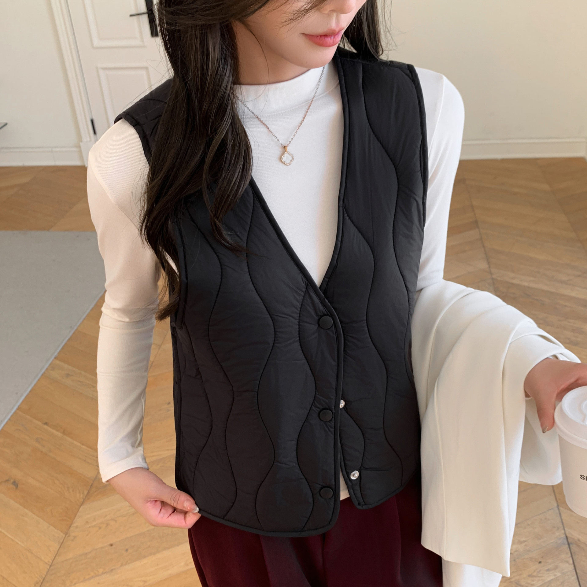 H127严选羊毛马甲女士时尚宽松V领外穿秋冬内胆背心外套上衣女装