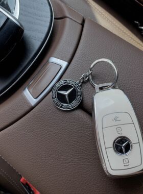 原厂汽车钥匙扣奔驰海母钥匙环高档车钥匙挂件挂饰