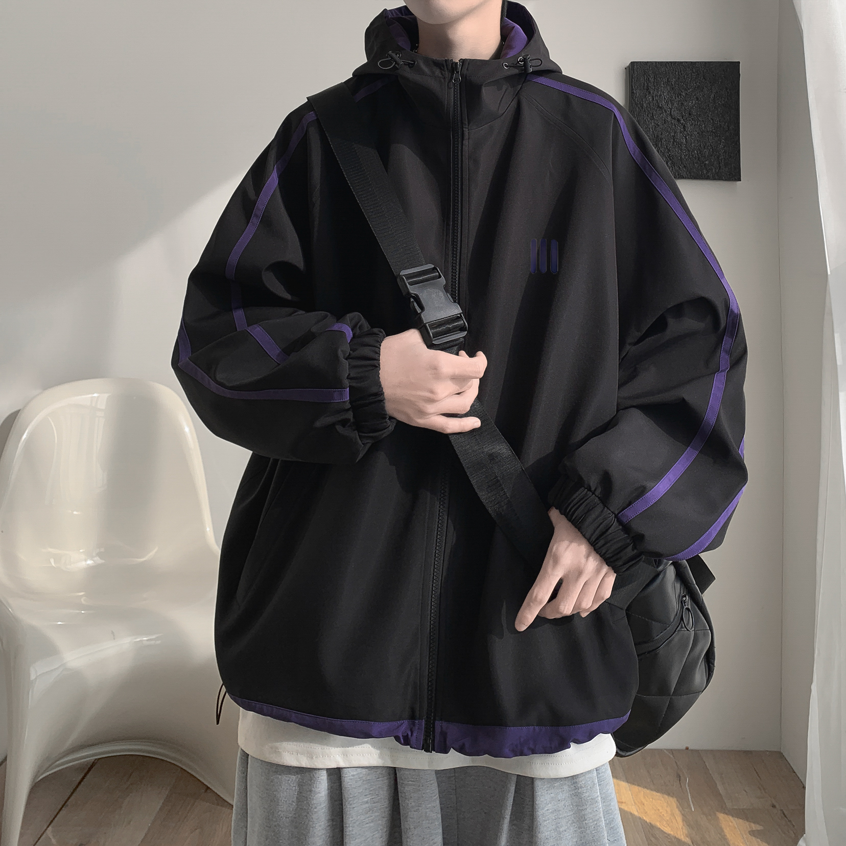 青少年痞帅条纹连帽外套男士春秋季户外运动登山高街休闲夹克上衣