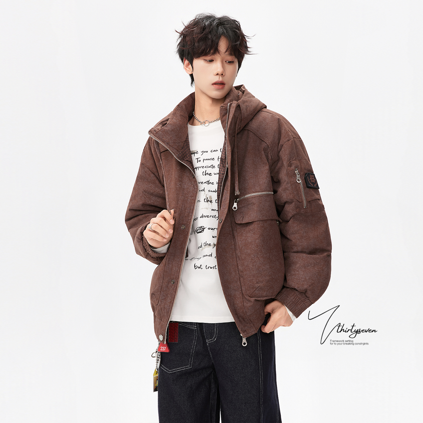 美式潮牌廓形冲锋衣羽绒服男