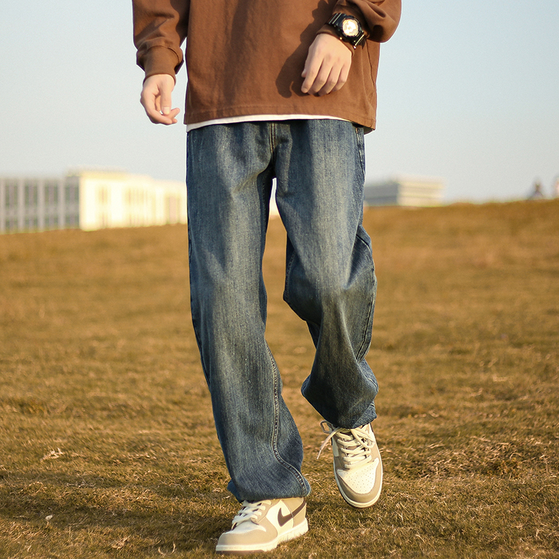 复古蓝水洗直筒牛仔裤男