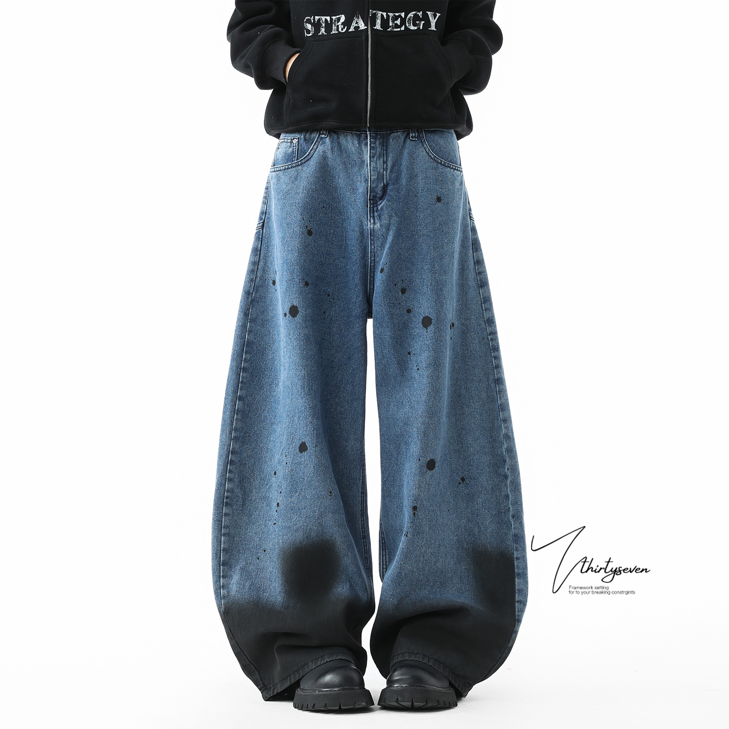 V37美式设计感泼墨牛仔裤