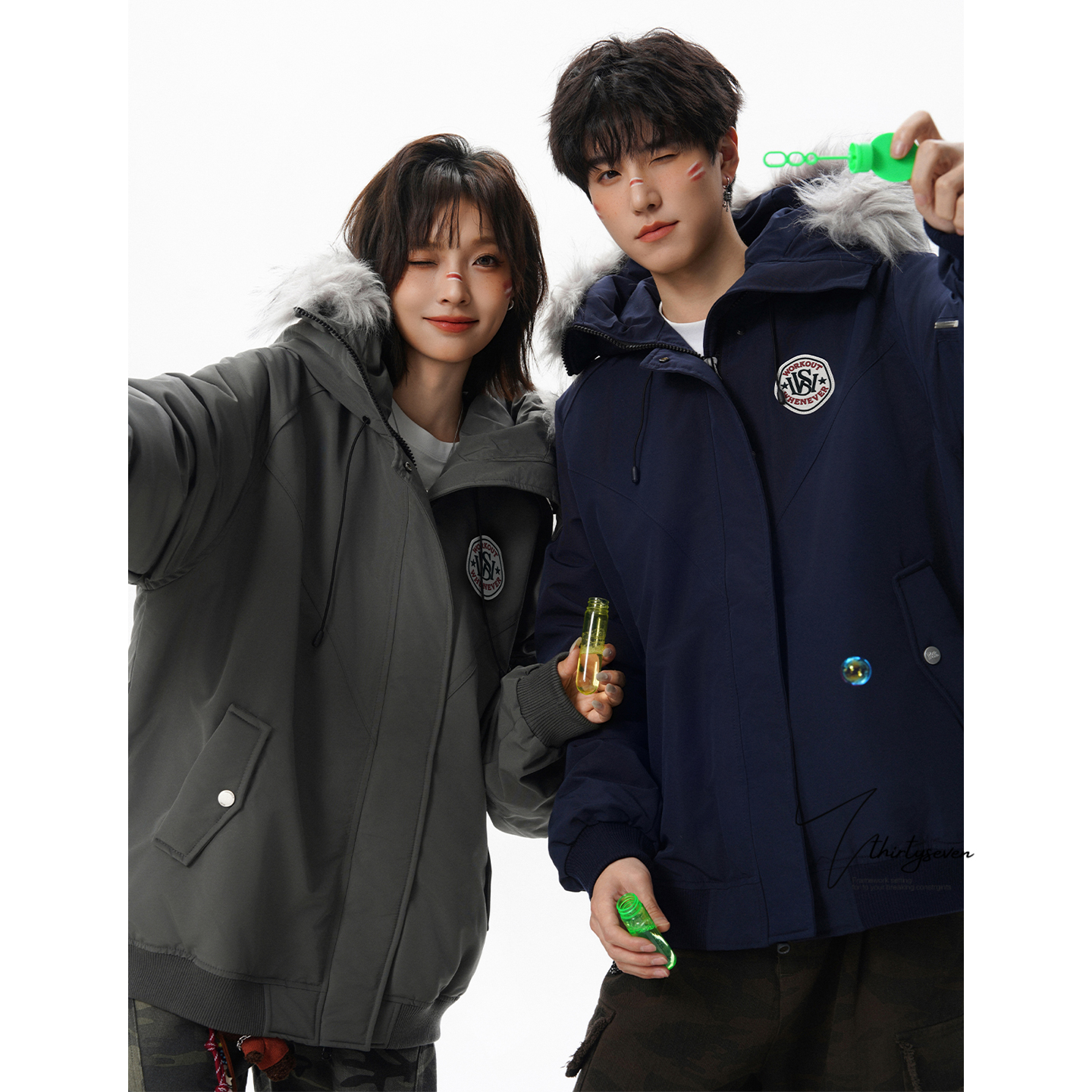 美式潮牌情侣款连帽派克服男