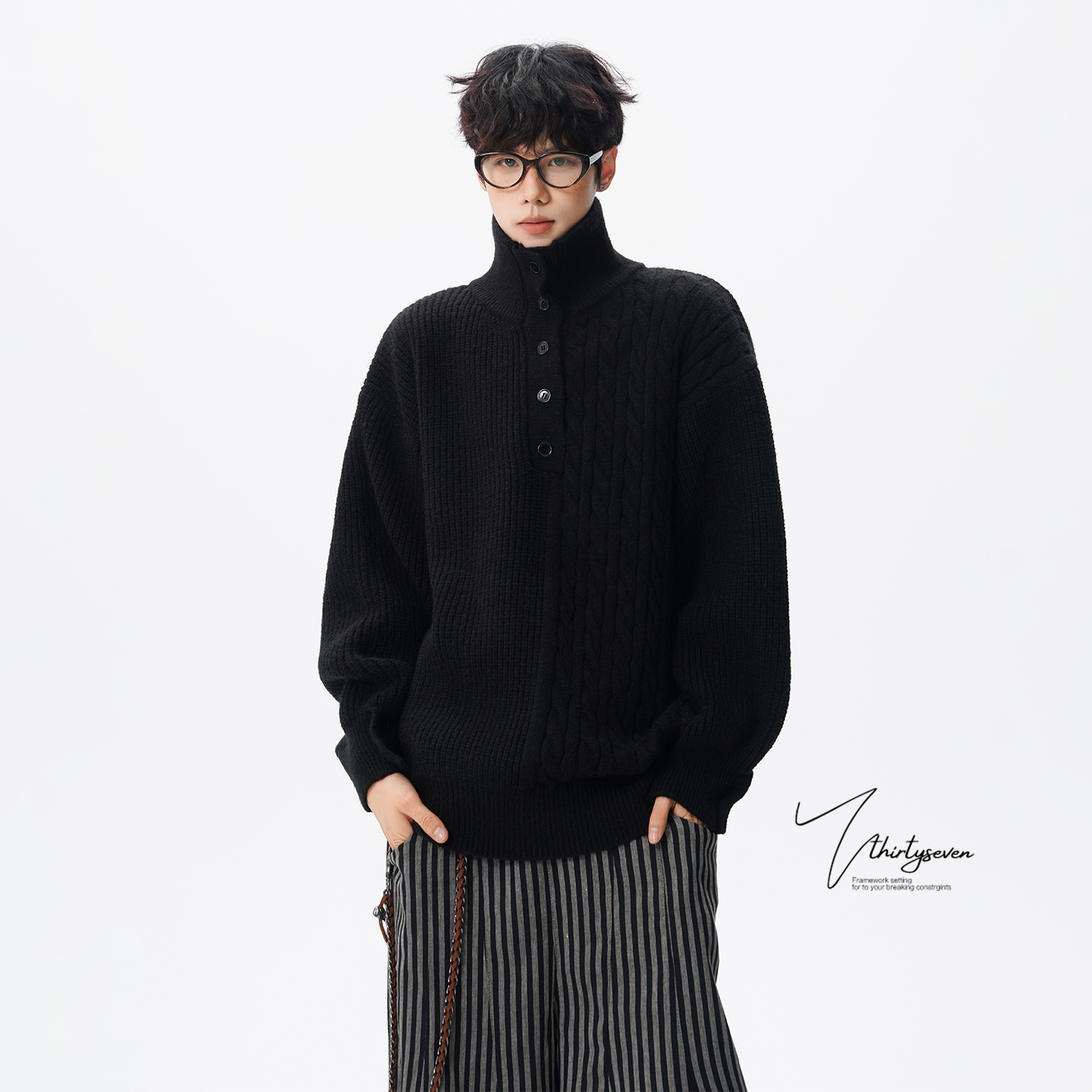 V37美式复古高领排扣针织衫