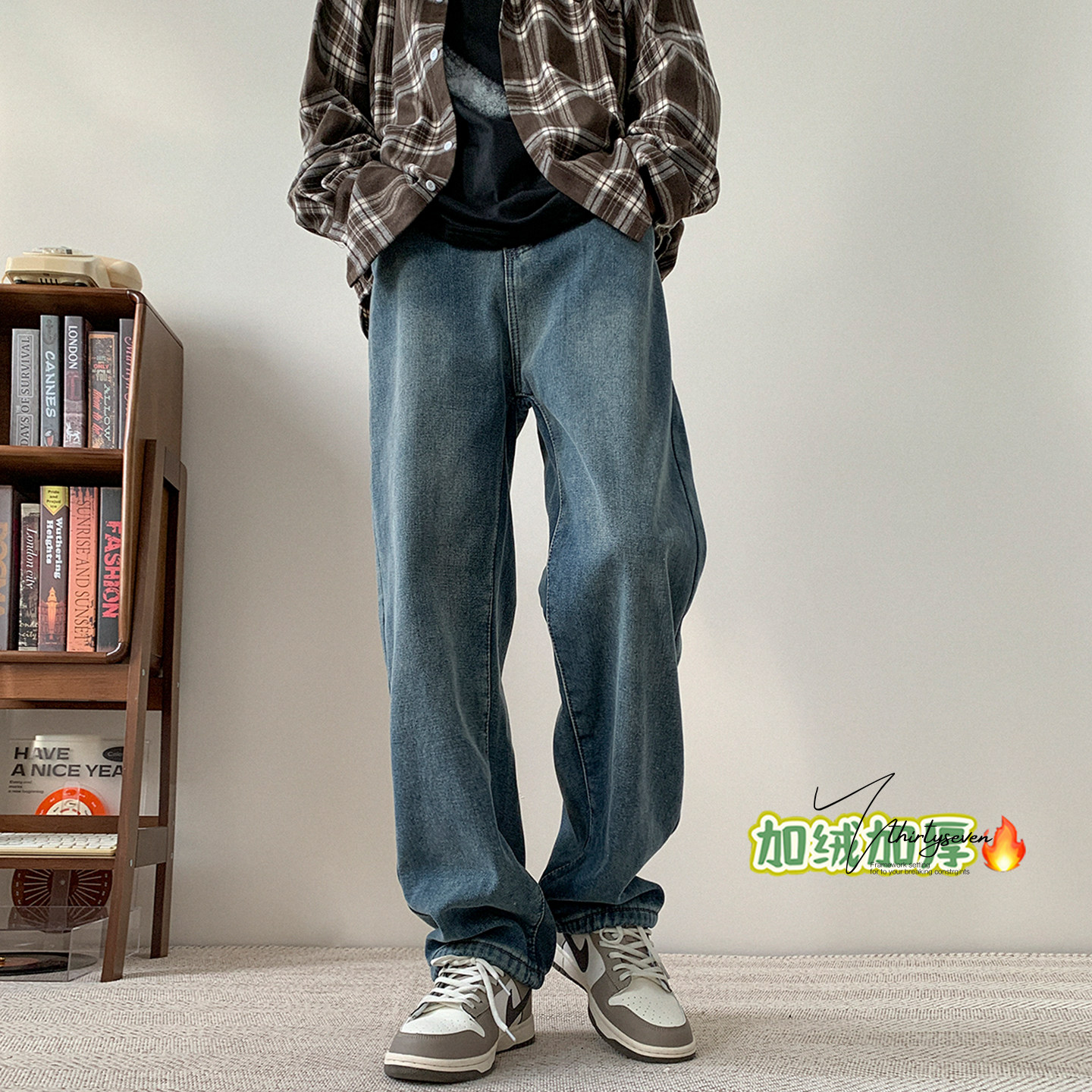 高街重磅复古蓝牛仔裤男