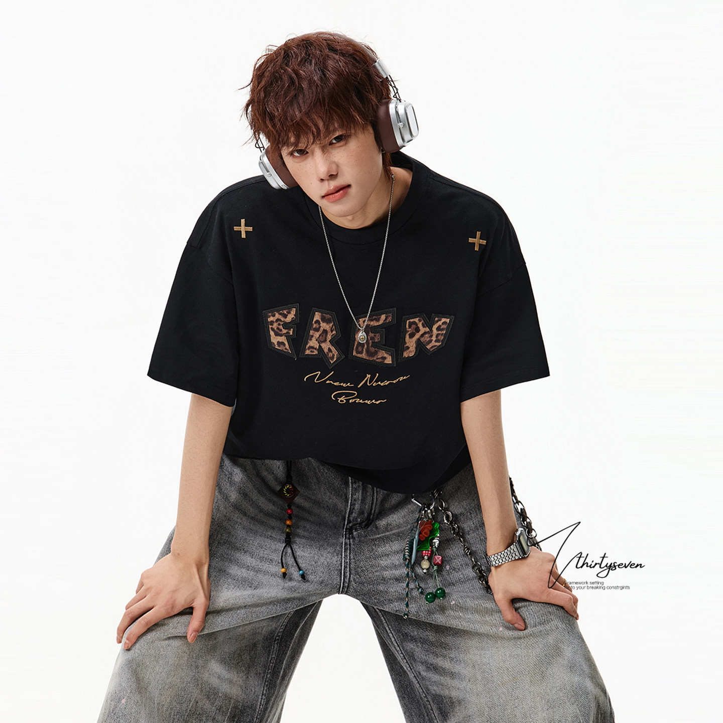 V37美式高街潮牌豹纹印花短袖T恤男春夏季新款潮牌宽松半袖体恤衫