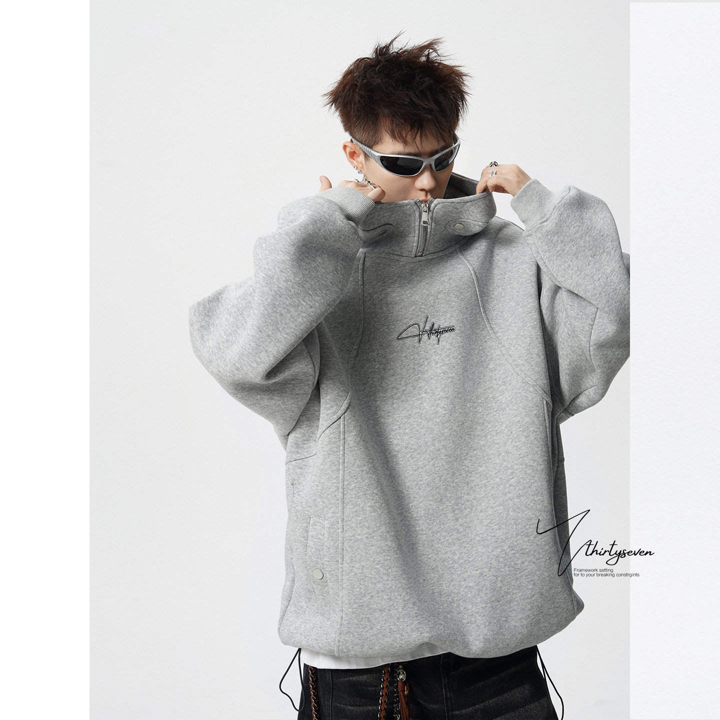 美式定制刺绣半拉链高领卫衣男