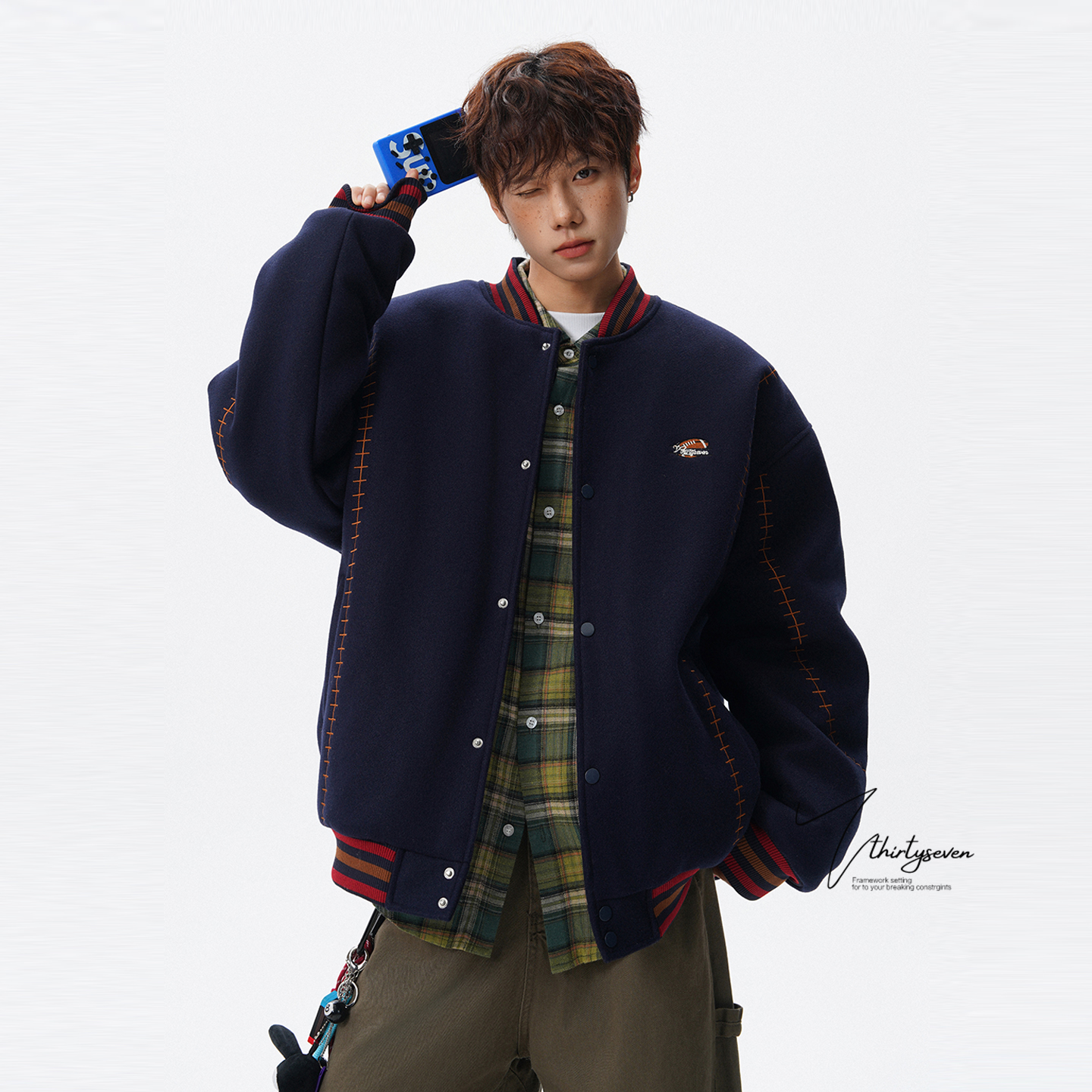 美式学院风刺绣棒球领棉服男款