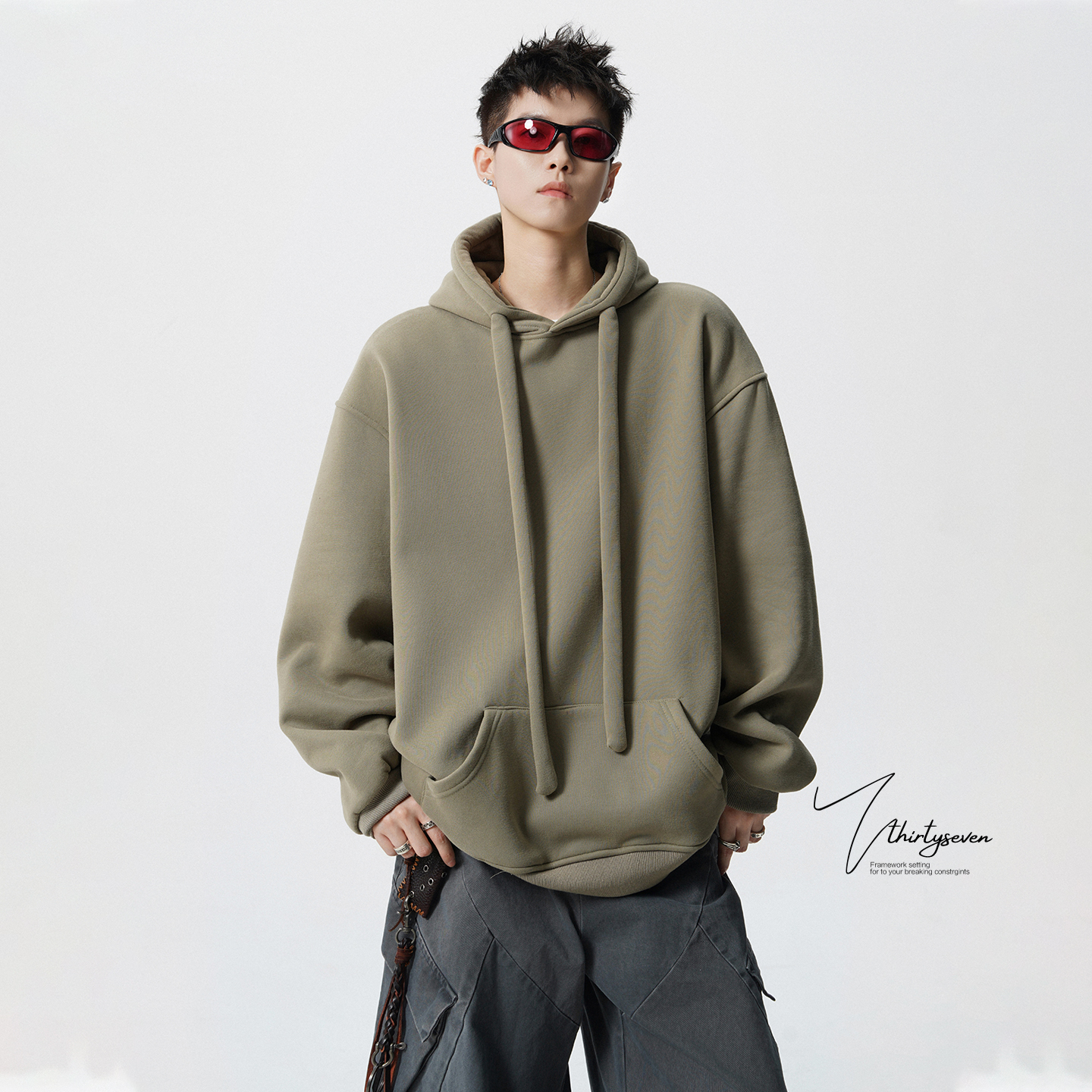 V37美式重磅橄榄绿粗绳连帽卫衣男秋潮牌复古宽松青少年帽衫外套