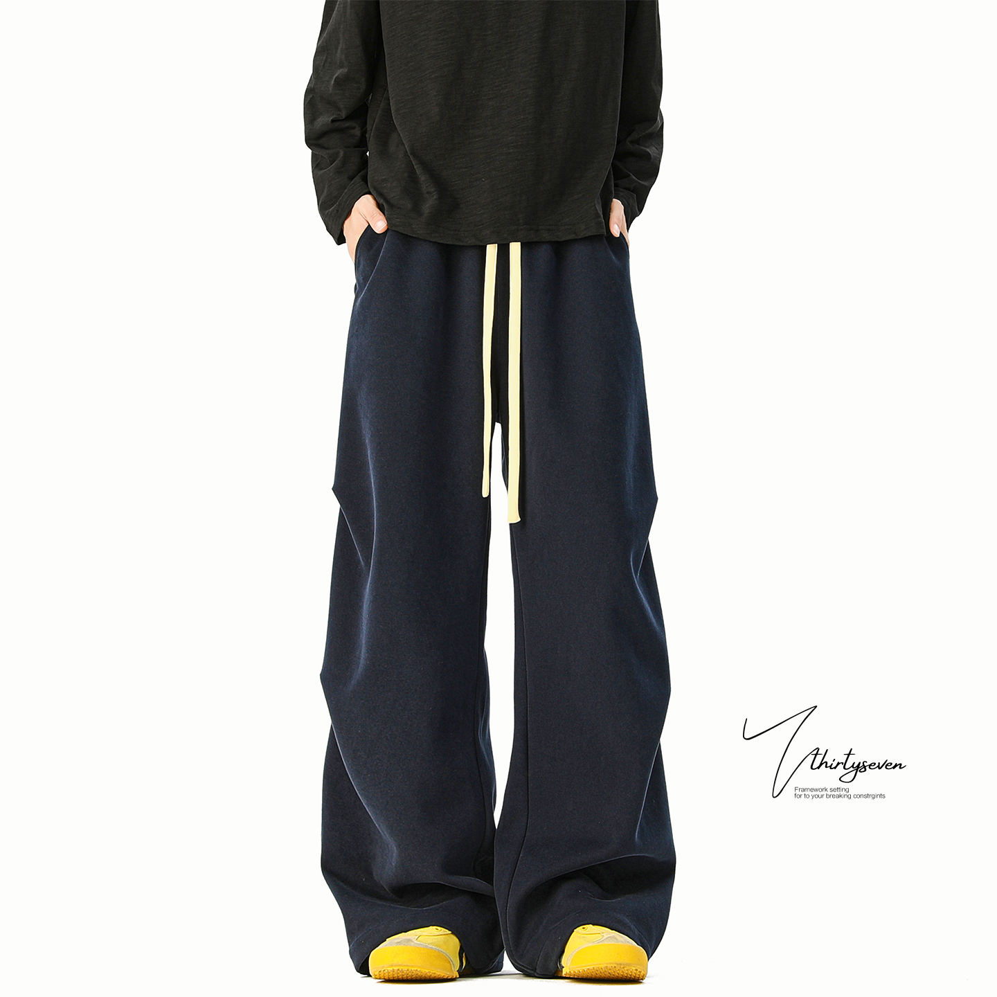 美式高街拼接撞色卫裤