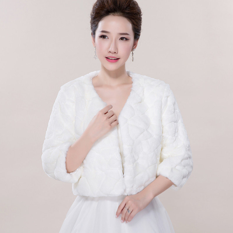 婚纱披肩冬季2019新款新娘结婚礼服外套保暖韩版七分袖白色短袖
