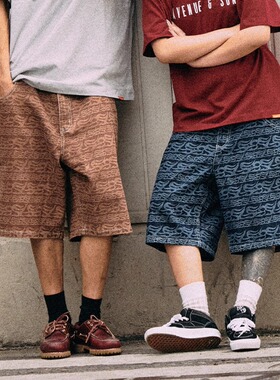 AVENUESON大道之子2025双色火焰字体满印印花直筒阔腿牛仔短裤