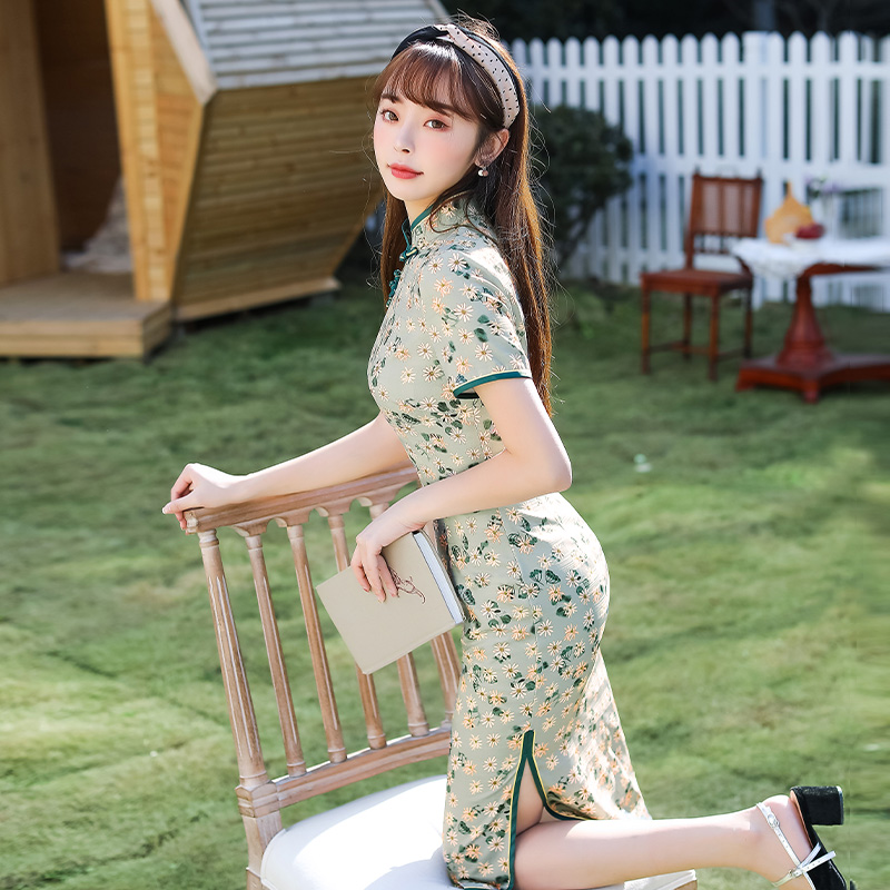 旗袍女夏改良綠色優雅彈力棉碎花