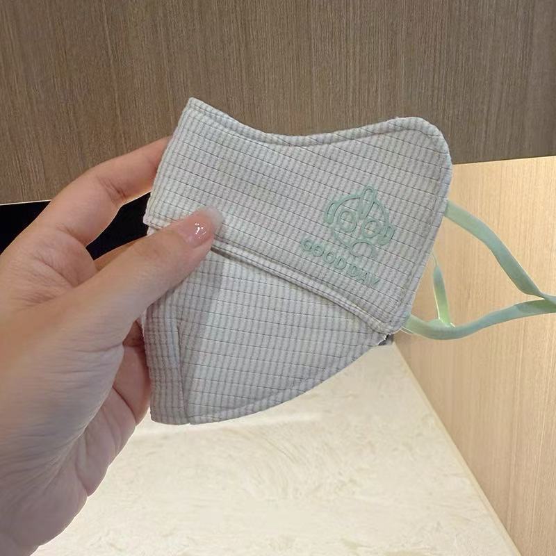 儿童保暖纯棉质口罩秋冬季学生防风防寒透气卡通可爱户外加棉面罩