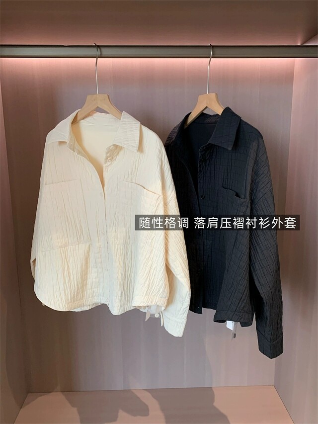 WTHEONE松弛感暗绣格纹宽松显瘦长袖衬衫式小翻领外套女2026春秋