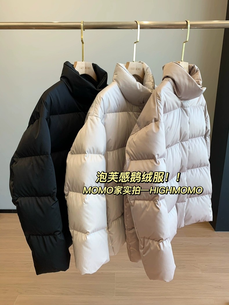 气质不凡！三星90白鹅绒雾面哑光缎面磁吸扣立领鹅绒羽绒服女冬季