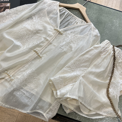 天丝上衣松紧腰短裤A字裙套装