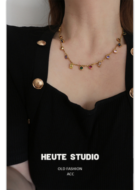 春夏新款彩色钻石项链