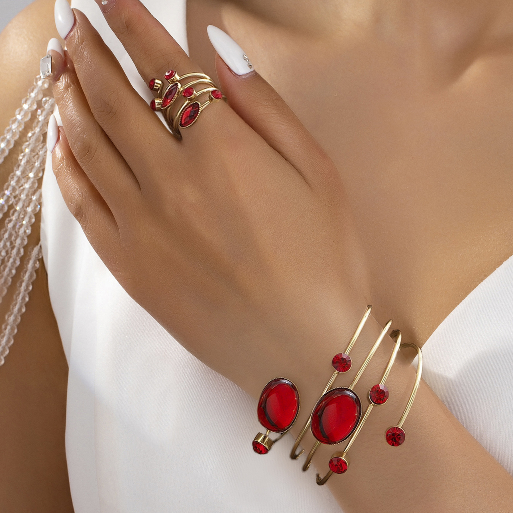 复古镶钻金色手镯戒指首饰套装女