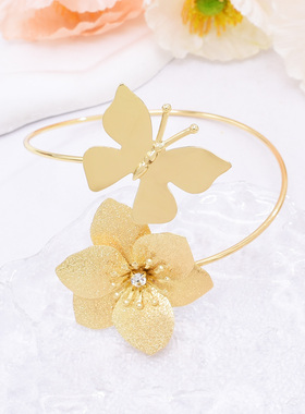 金色立体开口大小可调节手镯臂钏