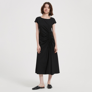 Petit 解构不对称设计感显瘦连衣裙 Bari