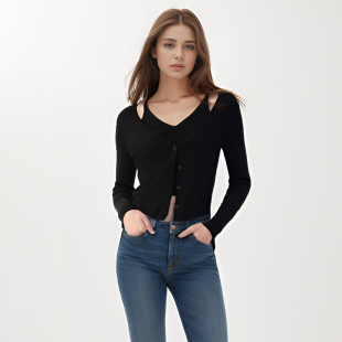 针织上衣 假两件挂脖v领修身 Petit Bari