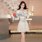 VJE早春气质小香风双排扣大衣2025新款 收腰设计感一衣两穿连衣裙