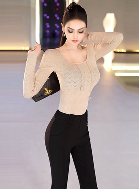 VJE秋季时尚圆领别致钩花内搭针织衫2025新款修身打底长袖上衣