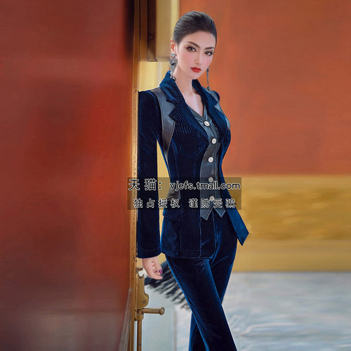 秋季藏蓝色时尚套装搭配一整套