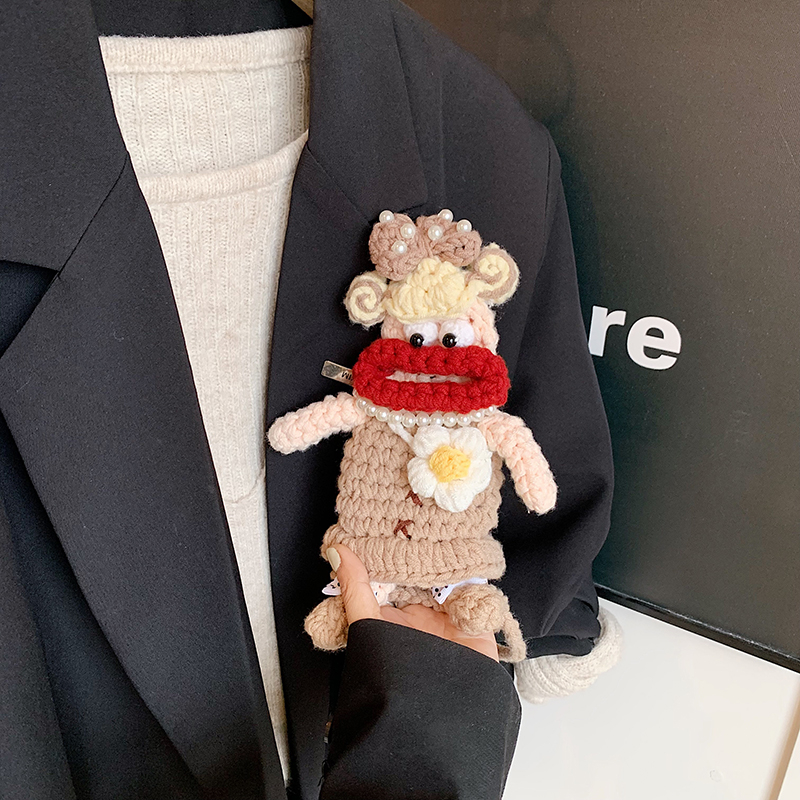 可爱丑萌香肠嘴毛线斜挎手机包