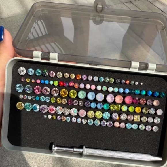 耳钉首饰盒收纳盒耳针耳环收纳神器饰品海绵孔饰品展示框胸针别针