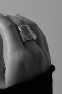 ABOAB AW22系列37戒指 925纯银厚镀金抽象简约手捏肌理开口可调节