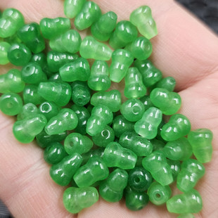 碧绿色通孔葫芦玉石散珠菠菜绿石英岩玉立体葫芦手链饰品配件珠子