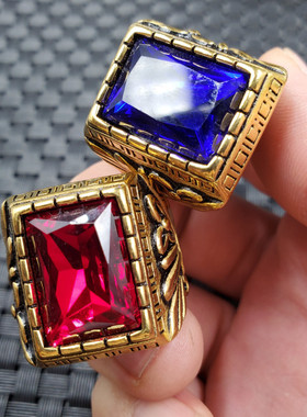新款精美冰种绿色锆石方形戒指宝蓝色仿古戒指鸡血红大号戒指指环
