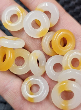 新疆和田白玉平安扣玉石挂件