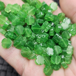 碧绿色四瓣花玉石散珠菠菜绿阳绿石英岩玉手链项链饰品配件玉珠子