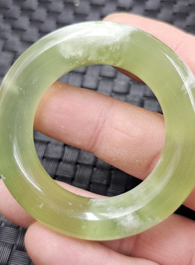 一物一图冰种岫玉平安扣玉挂件