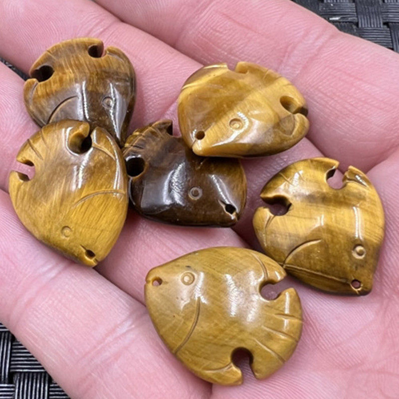 玉石挂件虎睛石小鱼挂件虎眼石热带鱼挂件连年有余吊坠项链坠玉坠