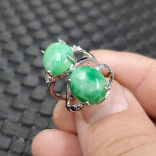 新款精美饰品戒指翠玉干青蛋面戒指阳绿玉石手链翠绿戒指